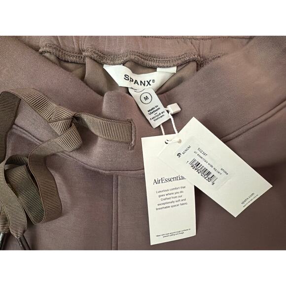SPANX Air Essentials Wide Leg Pant NWT 50239T smoke size Medium Long - Picture 3 of 5